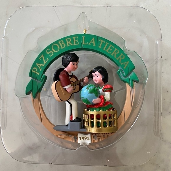 Vintage 1992 Hallmark Keepsake Ornament NIB - Picture 3 of 5